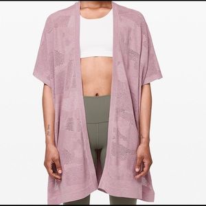 LULULEMON Find Your Light Wrap